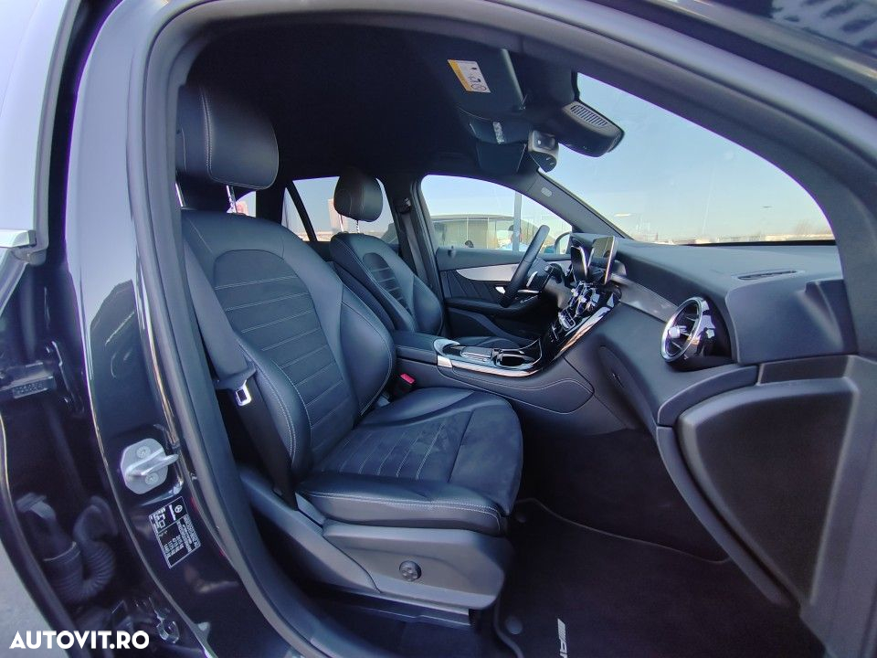 Mercedes-Benz GLC 300 e 4MATIC - 17