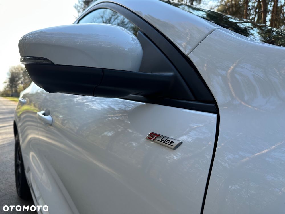 Ford Kuga 2.5P PHEV FWD ST-Line eCVT - 11