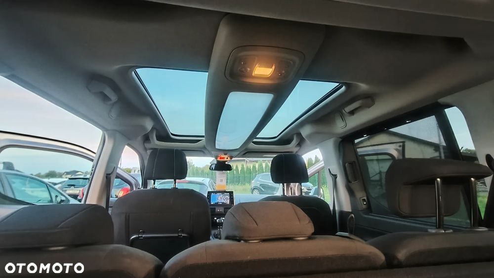 Opel Combo 1.5 D Start/Stop Innovation - 11