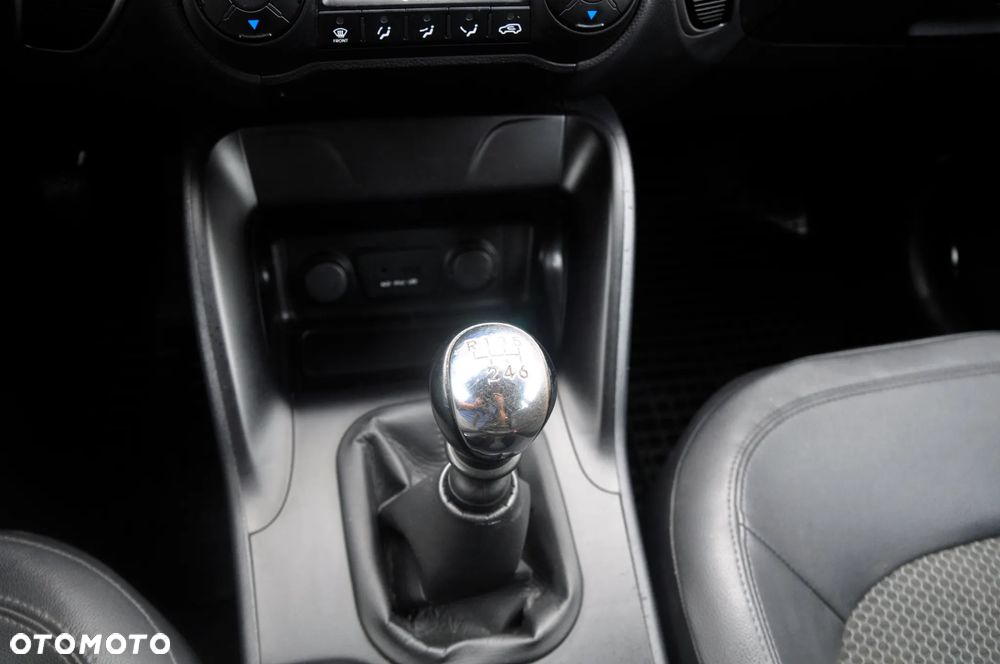 Hyundai ix35 1.6 GDI Comfort 2WD - 14