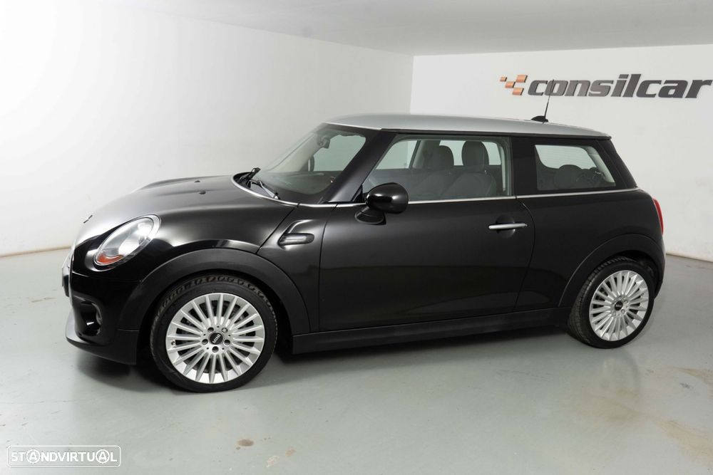 MINI 3 Portas One D - 8
