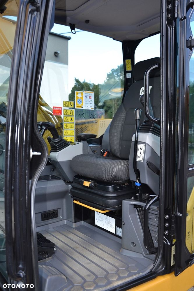 Caterpillar CAT 307.5  07A - 23
