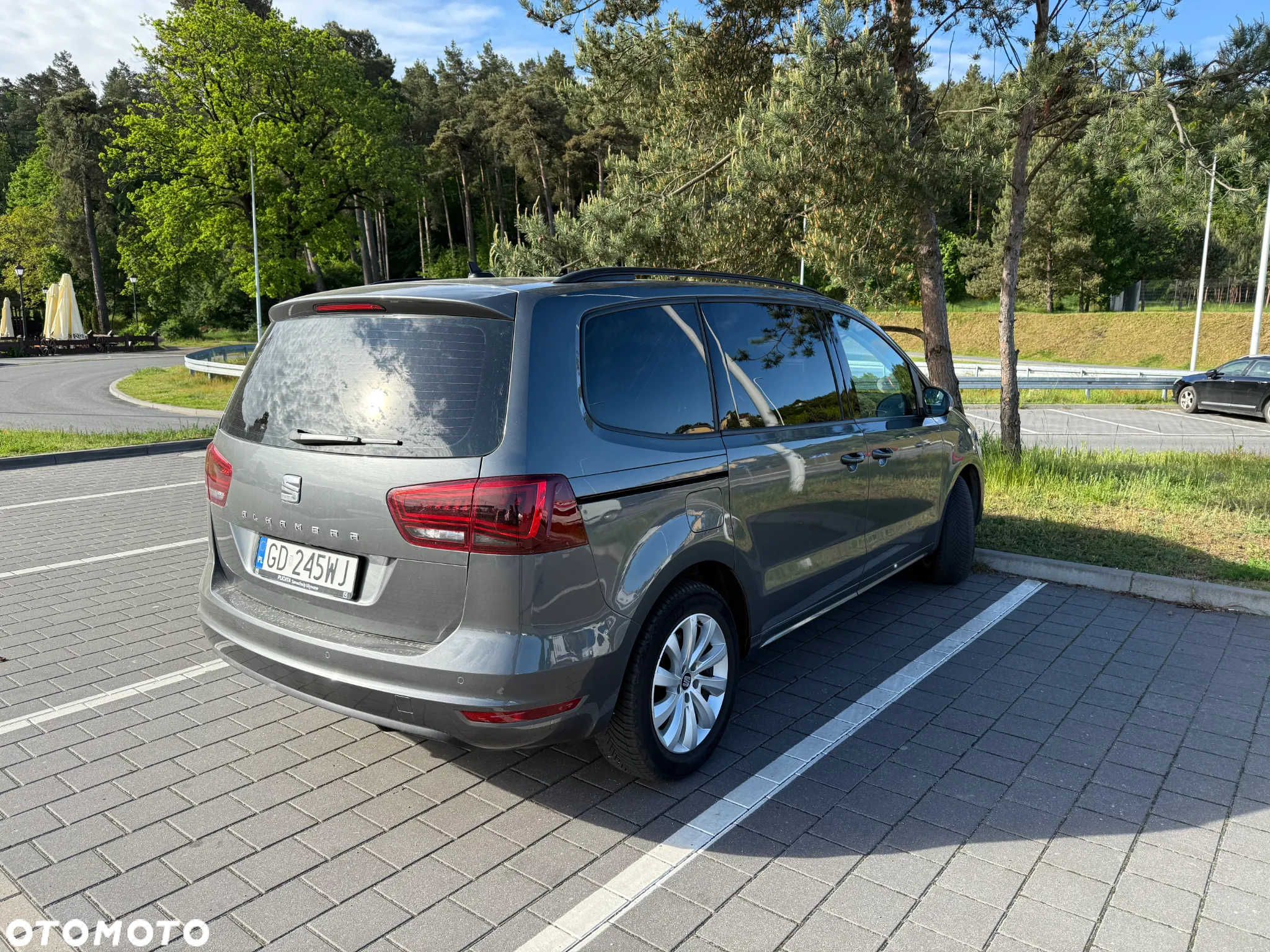 Seat Alhambra 2.0 TDI Reference DSG - 5