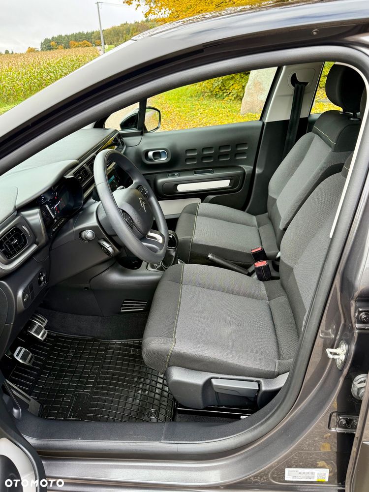 Citroën C3 1.2 PureTech Shine - 21