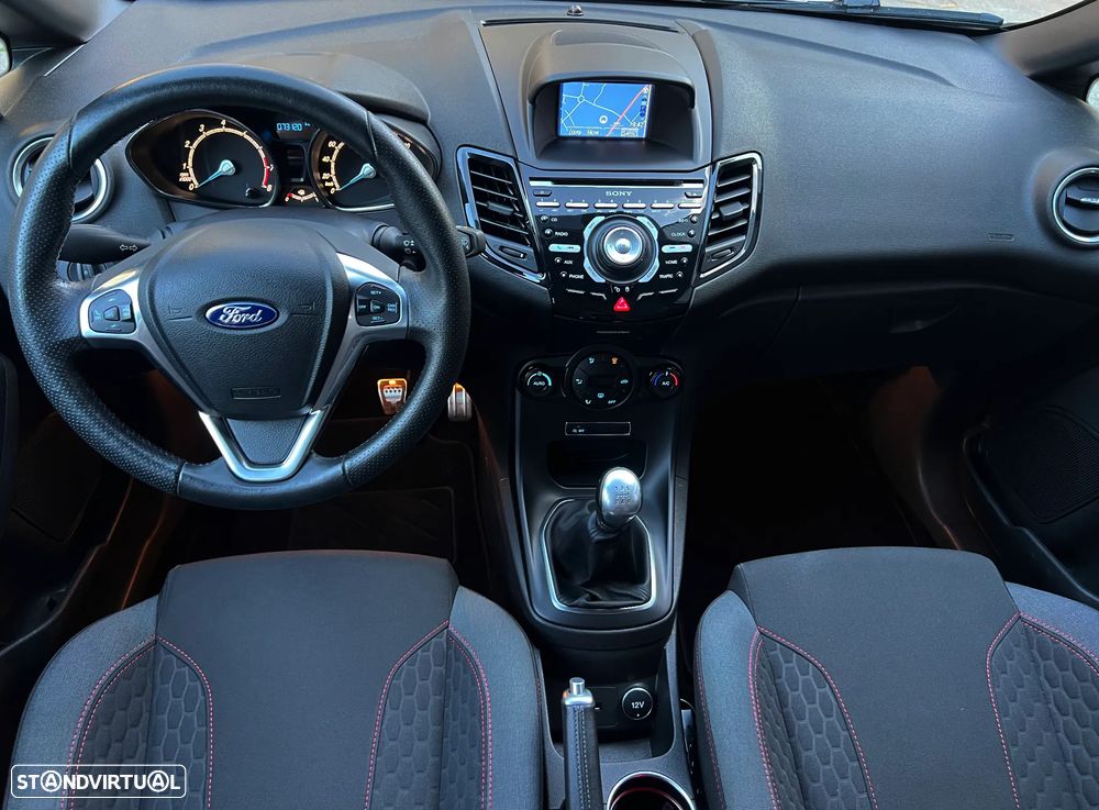 Ford Fiesta 1.0 EcoBoost ST-Line X - 22
