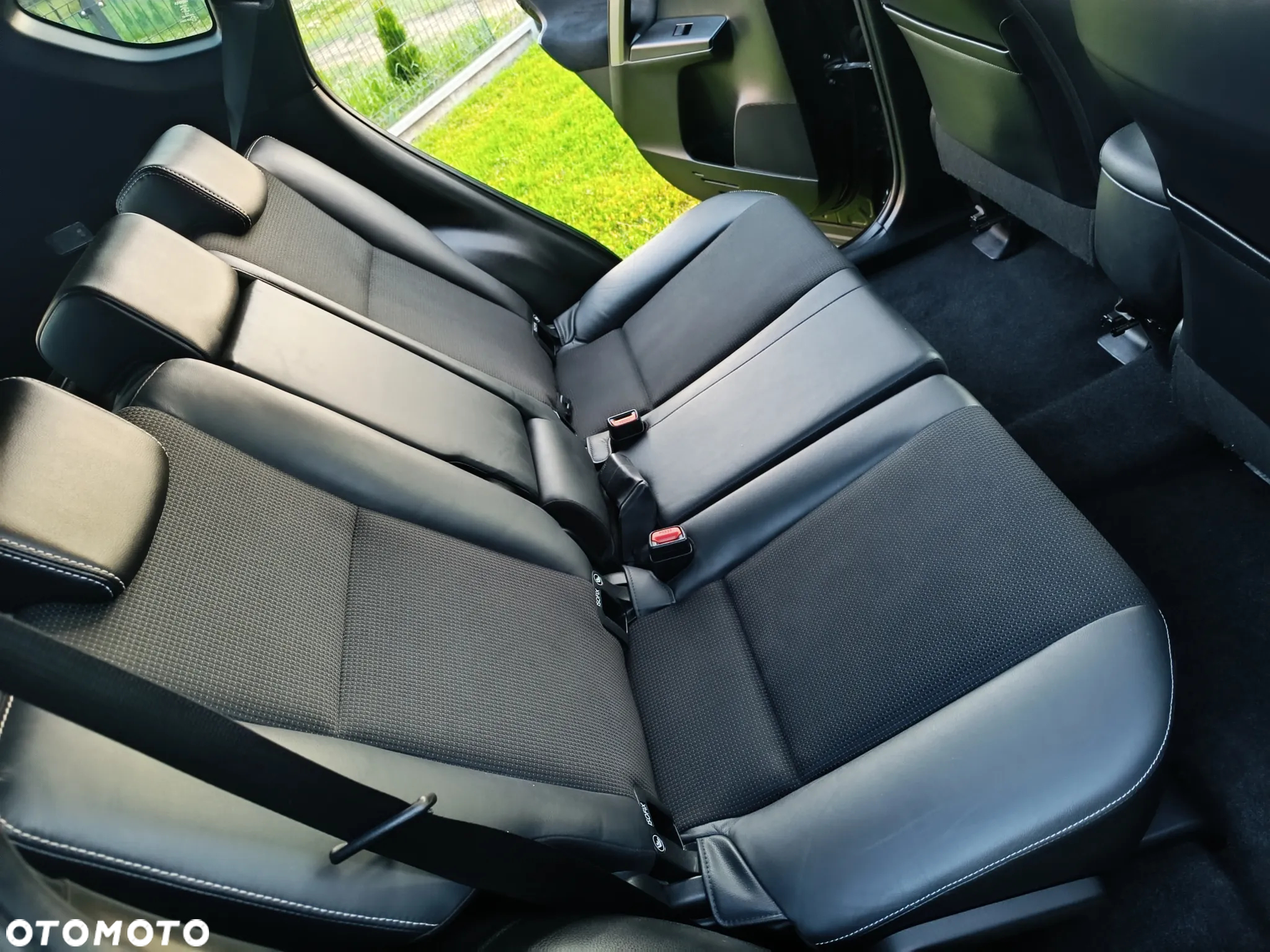 Toyota RAV4 2.0 Premium 4x4 MS - 9