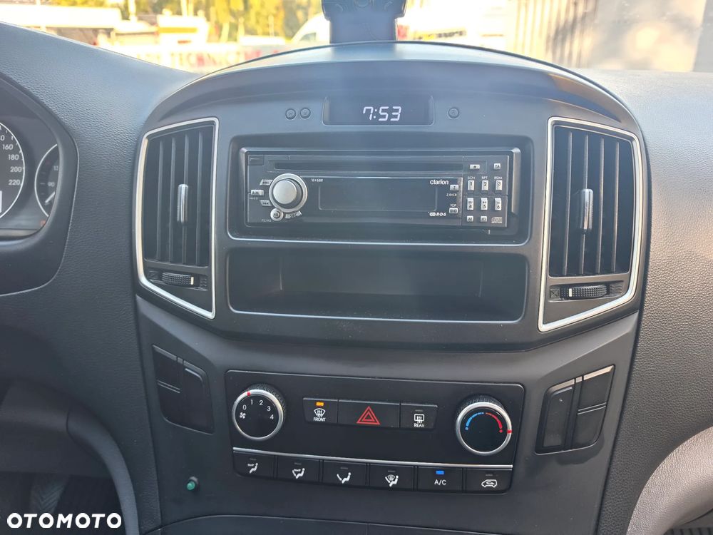 Hyundai H1 Starex Grand Starex - 19