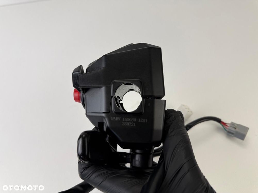 Manetka gazu przełącznik CFMOTO 850 1000 2025+ - 9