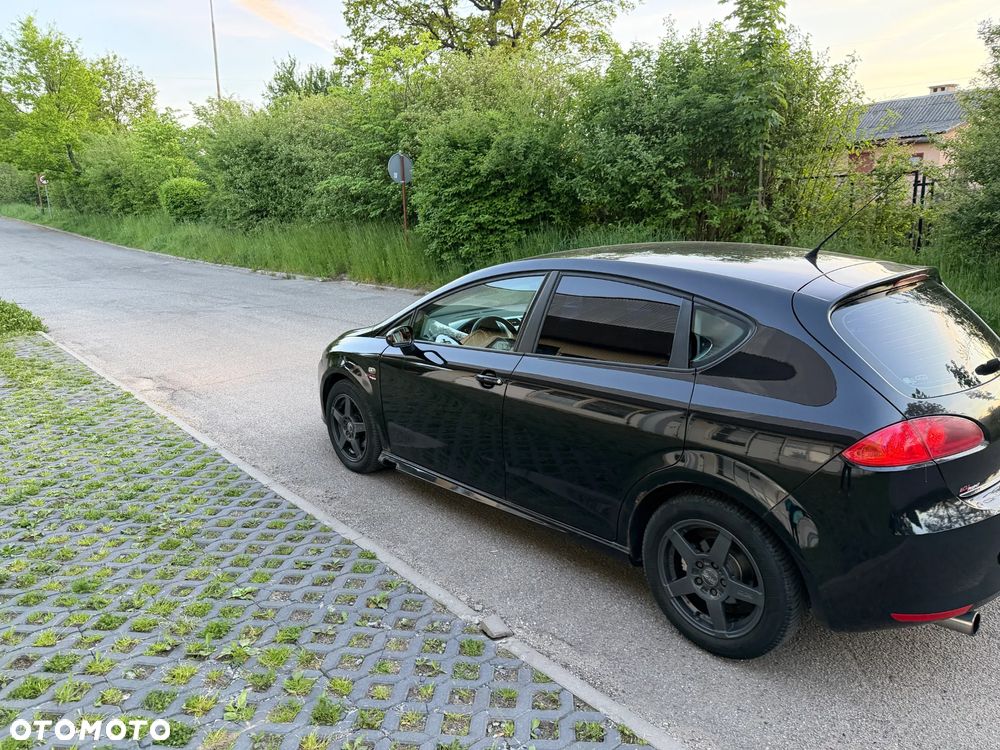 Seat Leon 2.0 TDI Stylance DSG - 10