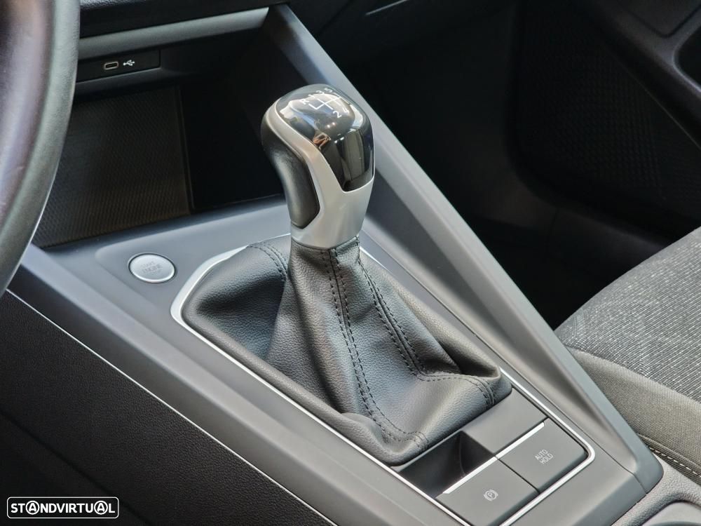 VW Golf Variant 2.0 TDi Life - 24