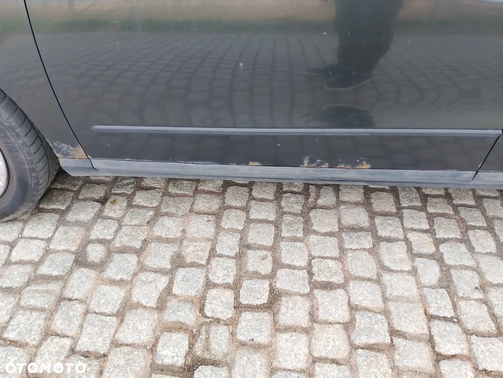 Volkswagen Passat 1.9 TDI DPF Comfortline - 20