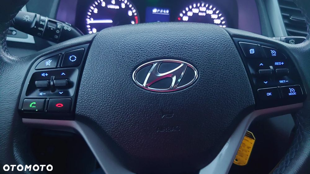 Hyundai Tucson blue 1.6 GDi 2WD Navi - 21
