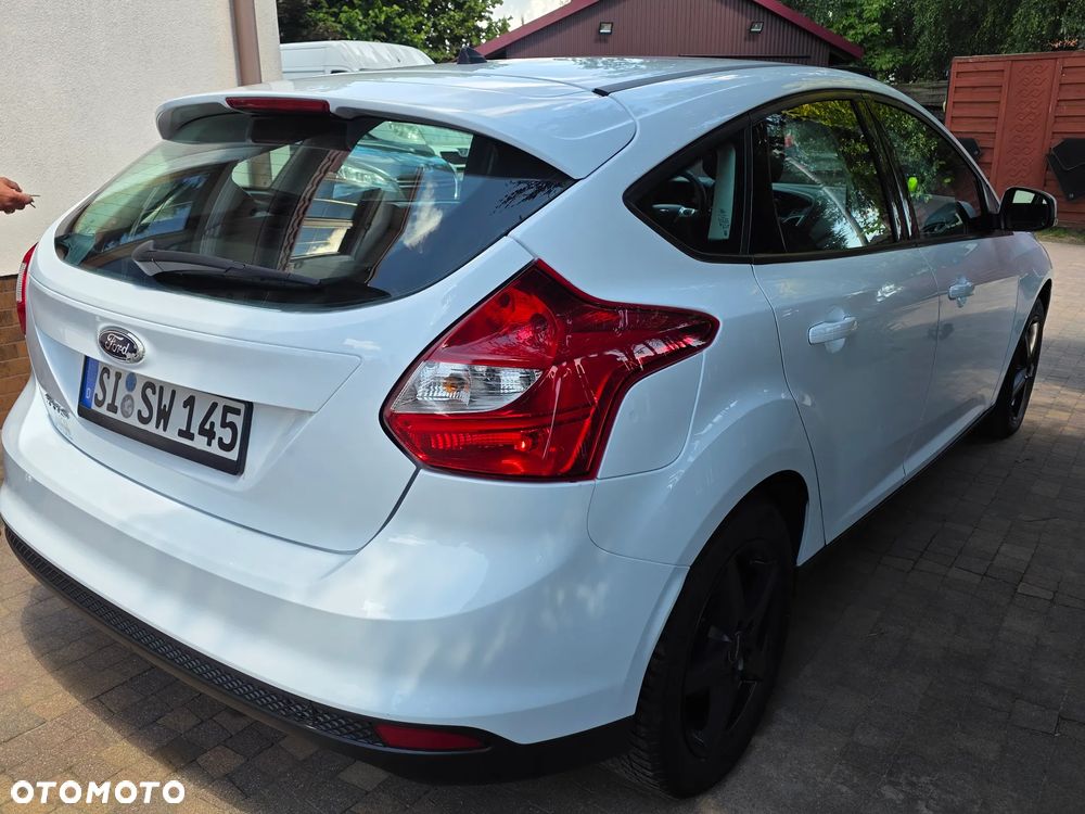 Ford Focus 1.6 TI-VCT Ambiente - 12