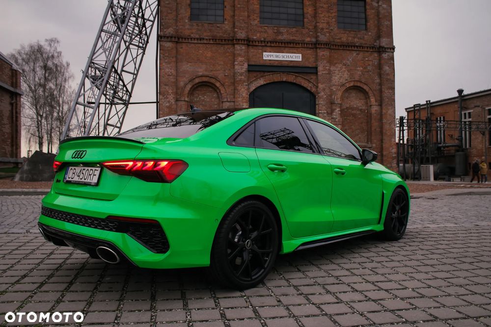 Audi RS3 Limousine - 2