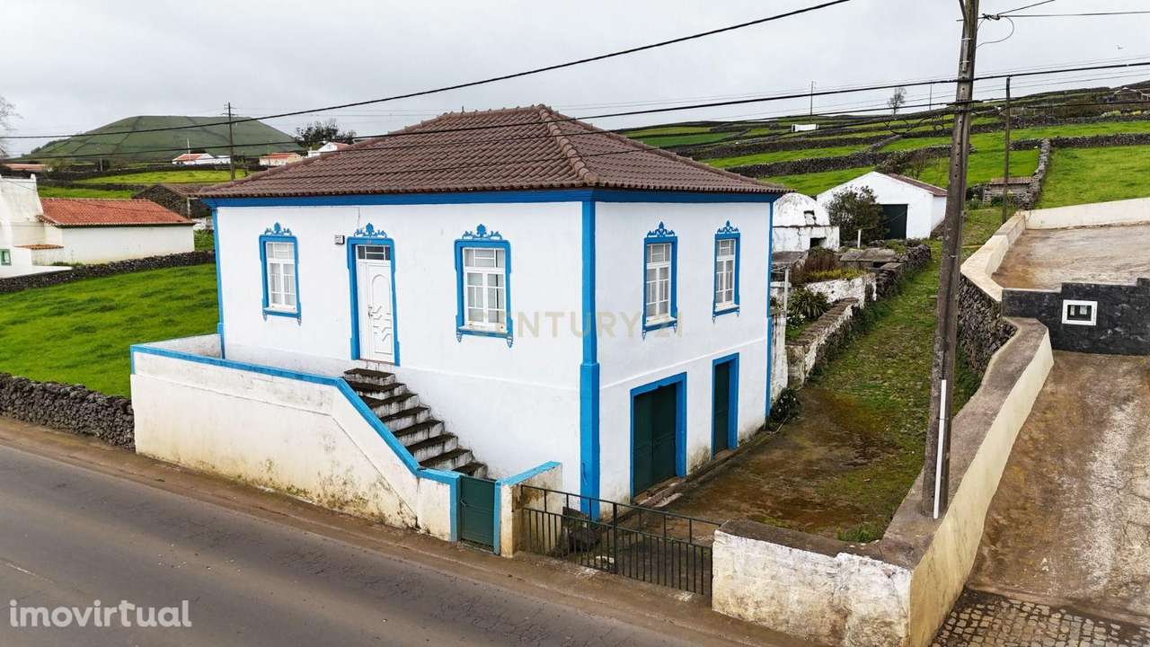 Encantadora Moradia T2 em Porto Judeu, Angra do Heroísmo - Grande imagem: 2/21