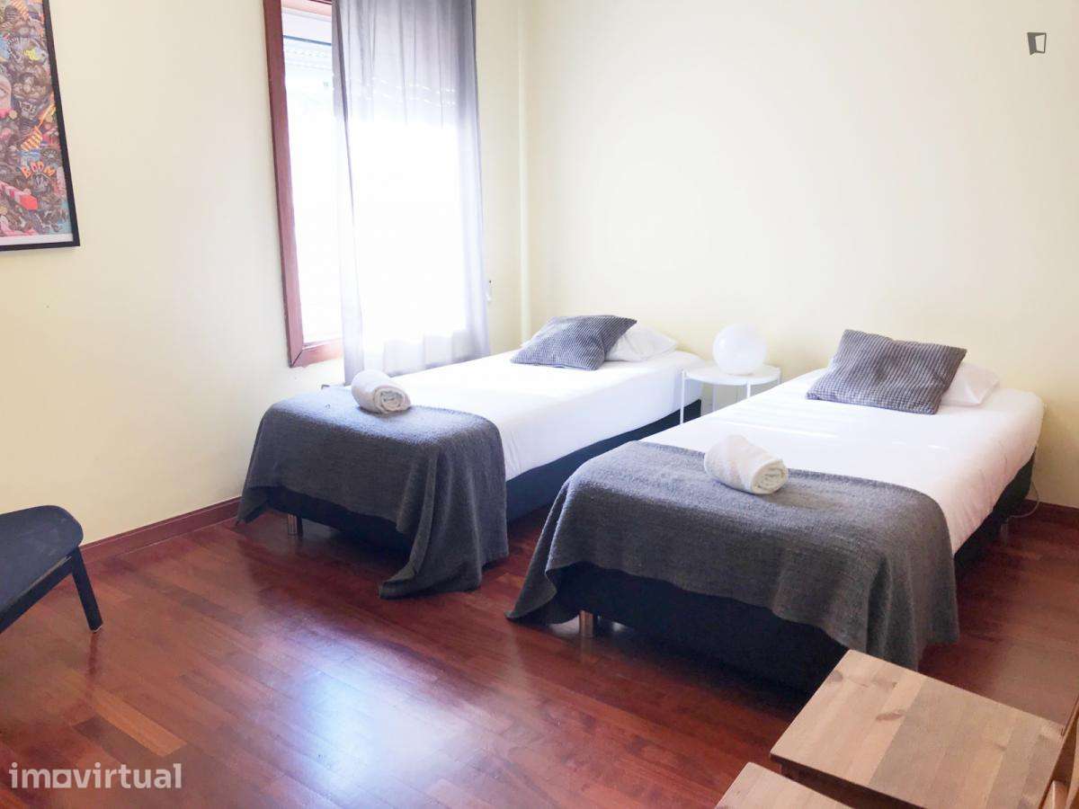 Apartamento com 3 quartos - localizado em Cedofeita Porto - Grande imagem: 3/14
