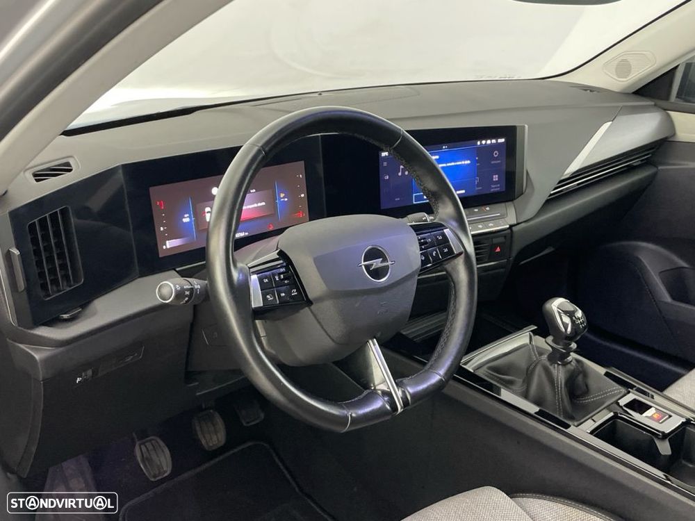 Opel Astra 1.2 T Elegance - 15
