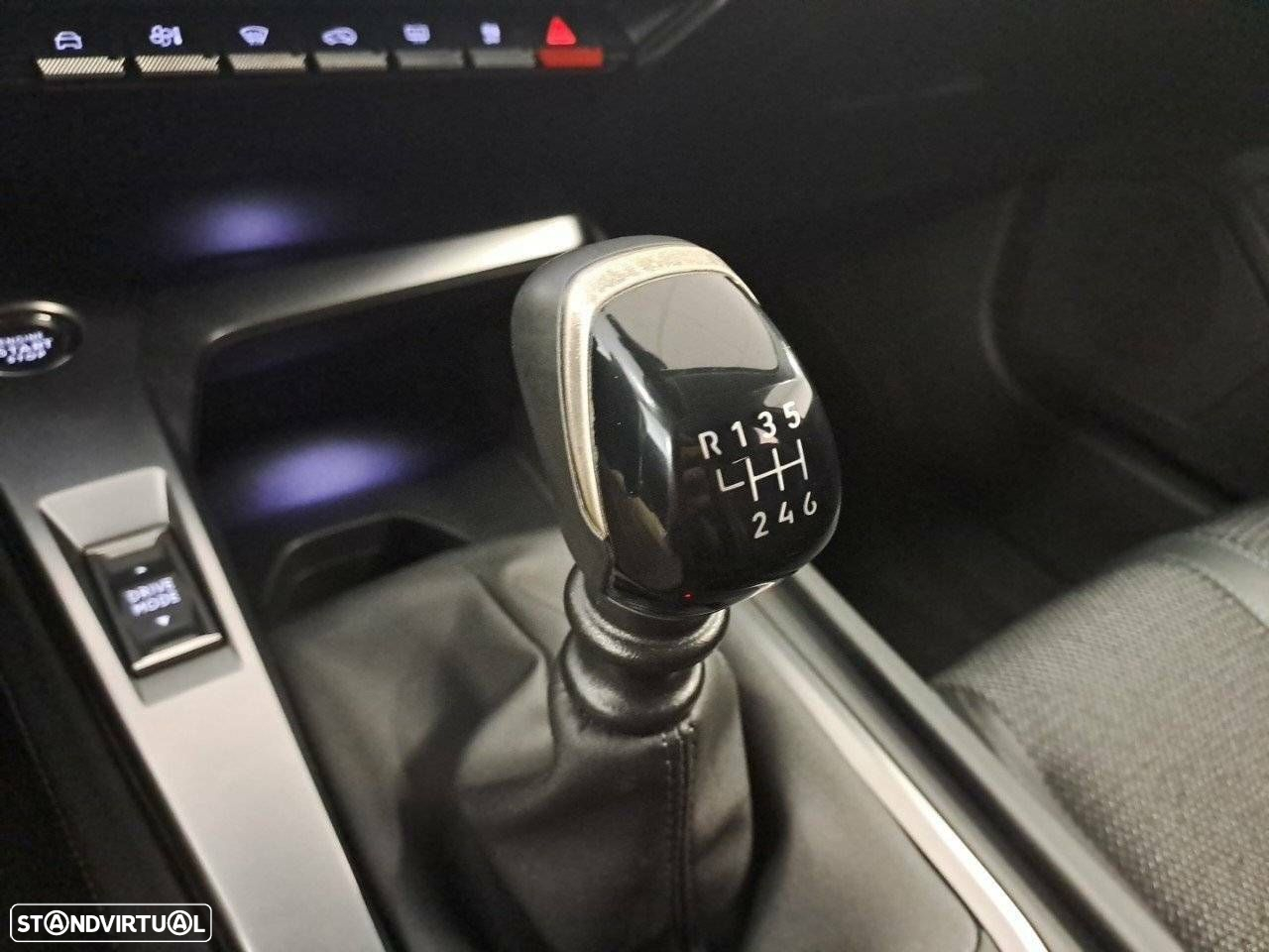 Peugeot 308 1.5 BlueHDi Allure - 22