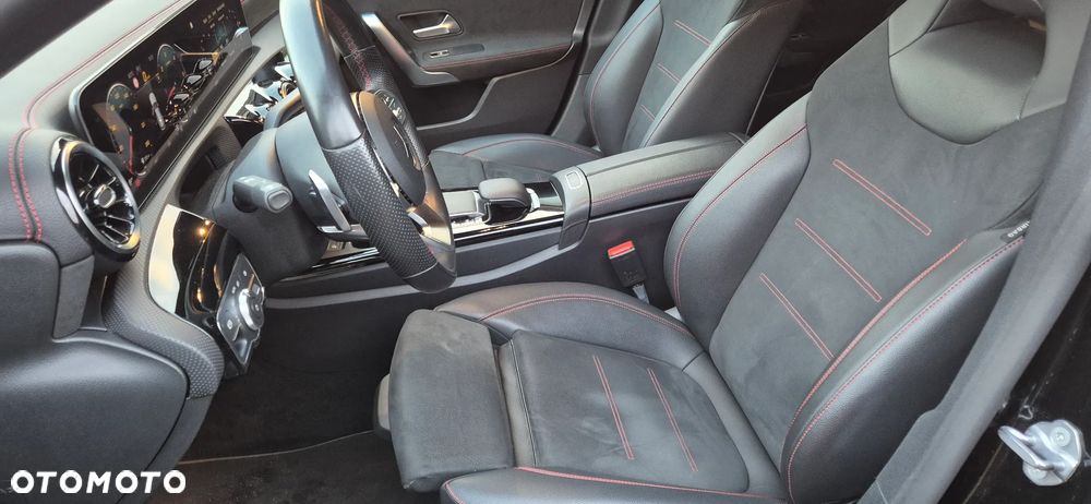 Mercedes-Benz CLA 220 d AMG Line 8G-DCT - 26