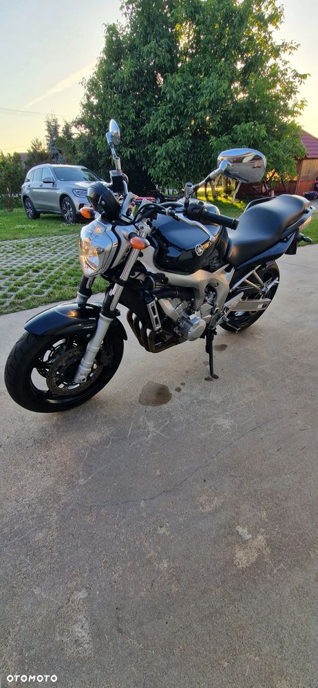 Yamaha FZ6 - 2