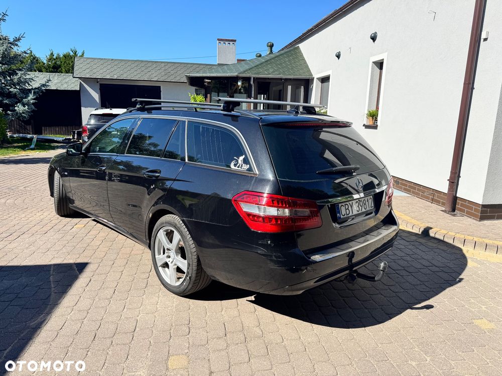 Mercedes-Benz Klasa E 220 CDI 7G-TRONIC Elegance - 3