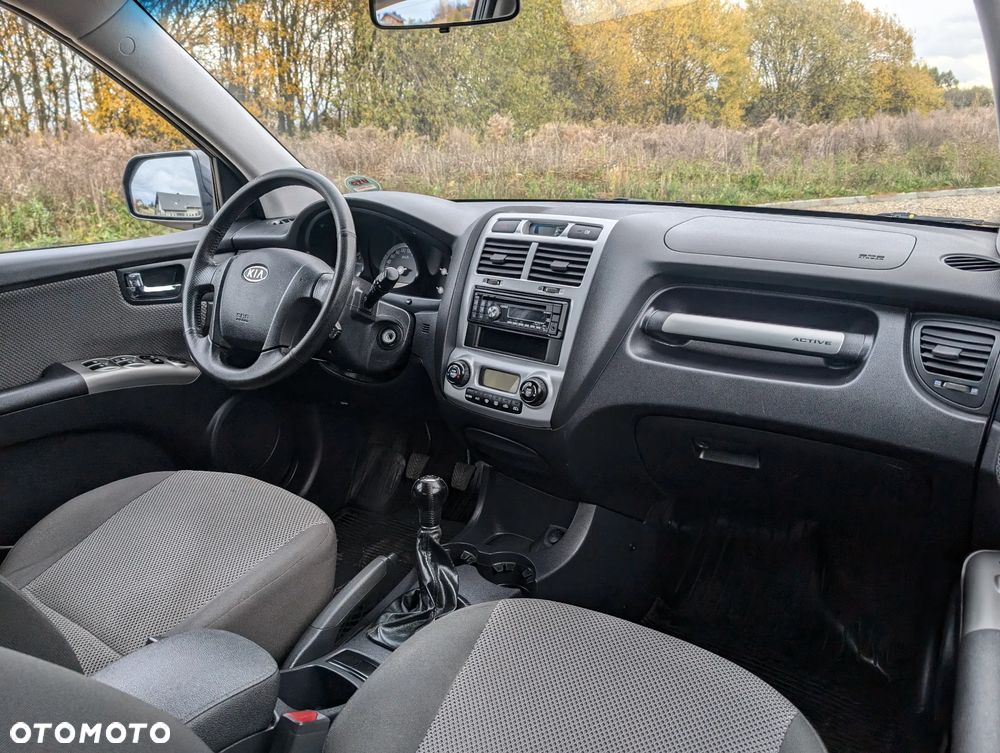 Kia Sportage 2.0 2WD LX - 11