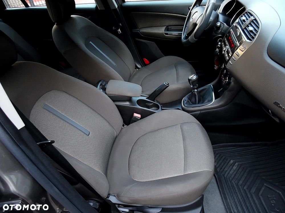 Fiat Bravo - 18