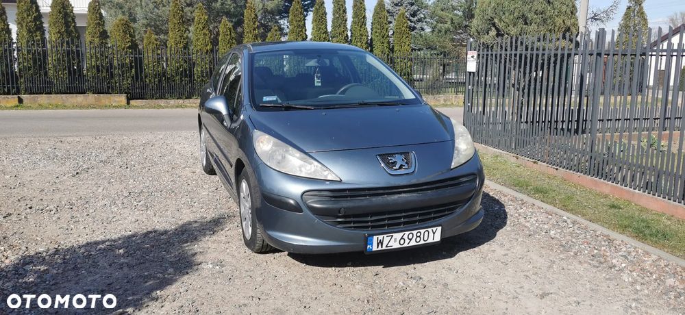 Peugeot 207 1.4 16V Trendy - 3
