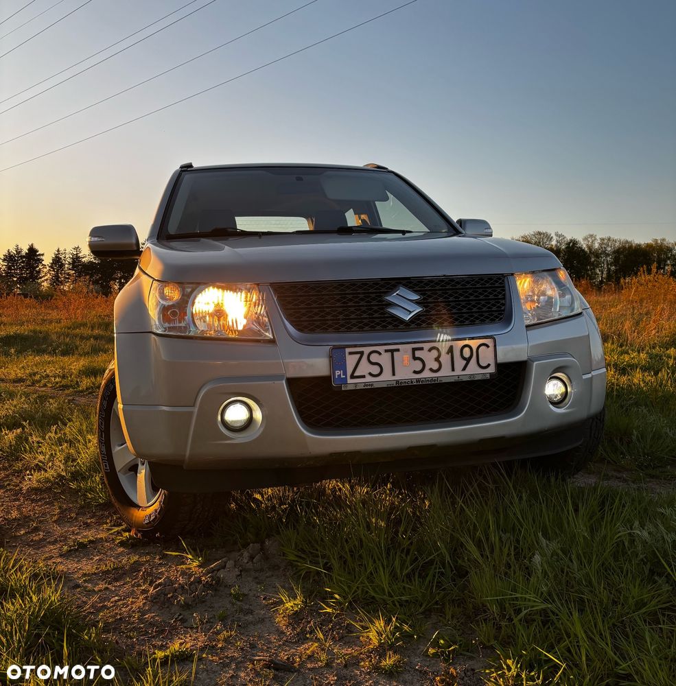 Suzuki Grand Vitara 2.4 Comfort - 4