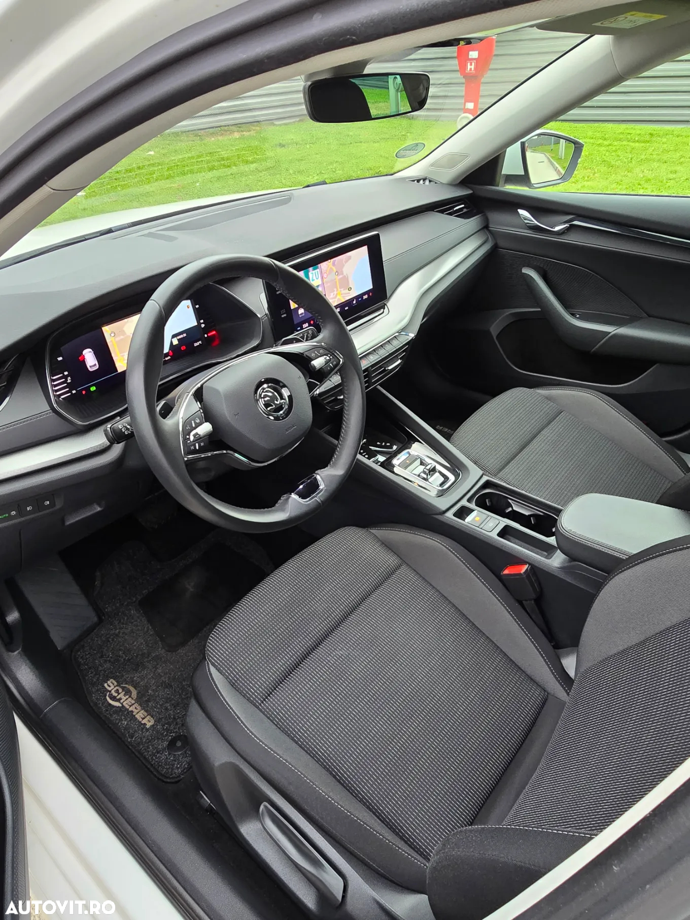Skoda Octavia 2.0 TDI DSG First Edition - 6