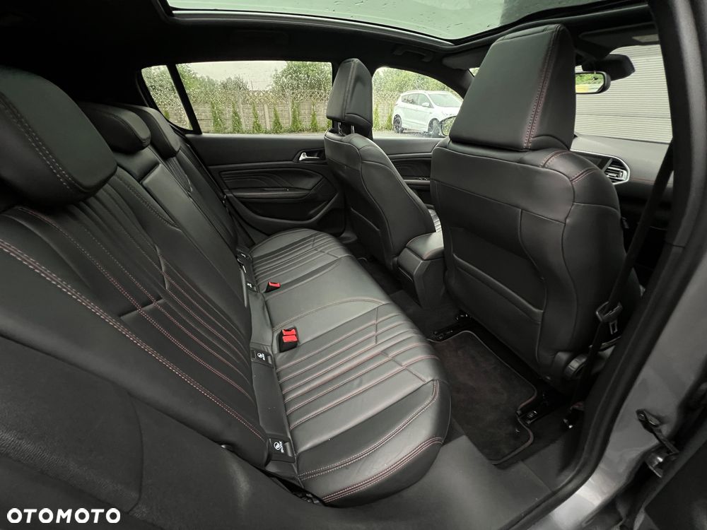 Peugeot 308 PureTech 130 EAT6 Stop & Start GT-Line Edition - 29