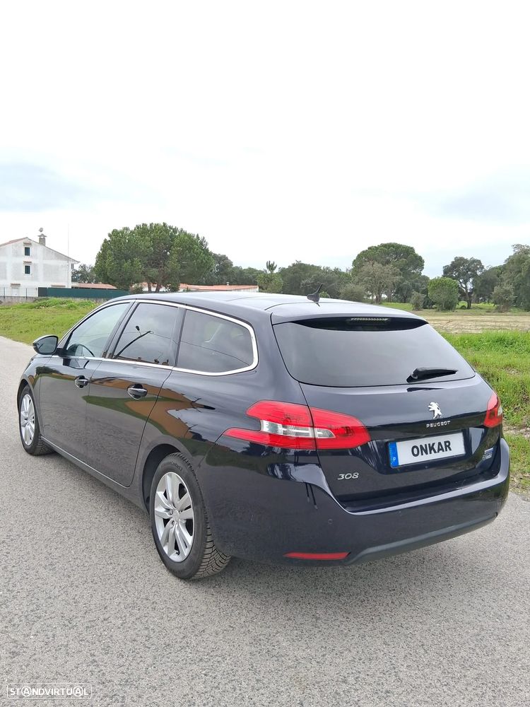 Peugeot 308 HDi FAP 90 Tendance - 4