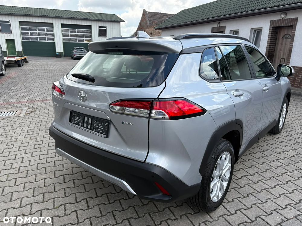 Toyota Corolla Cross - 6