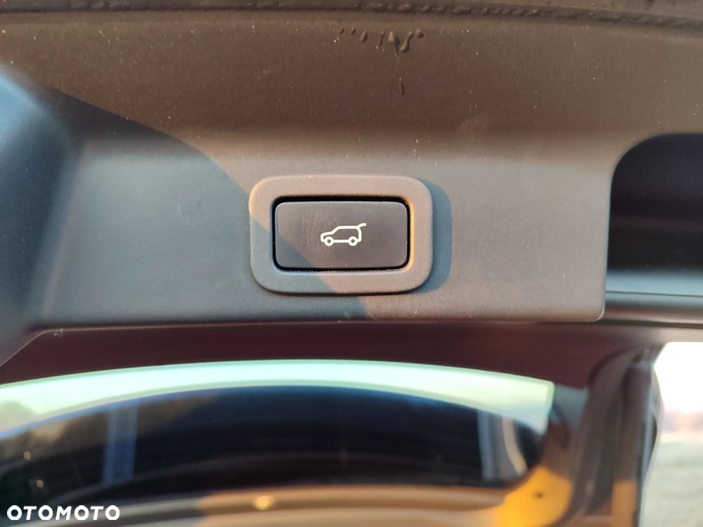 Jaguar F-Pace 2.0 i4D AWD R-Sport - 5