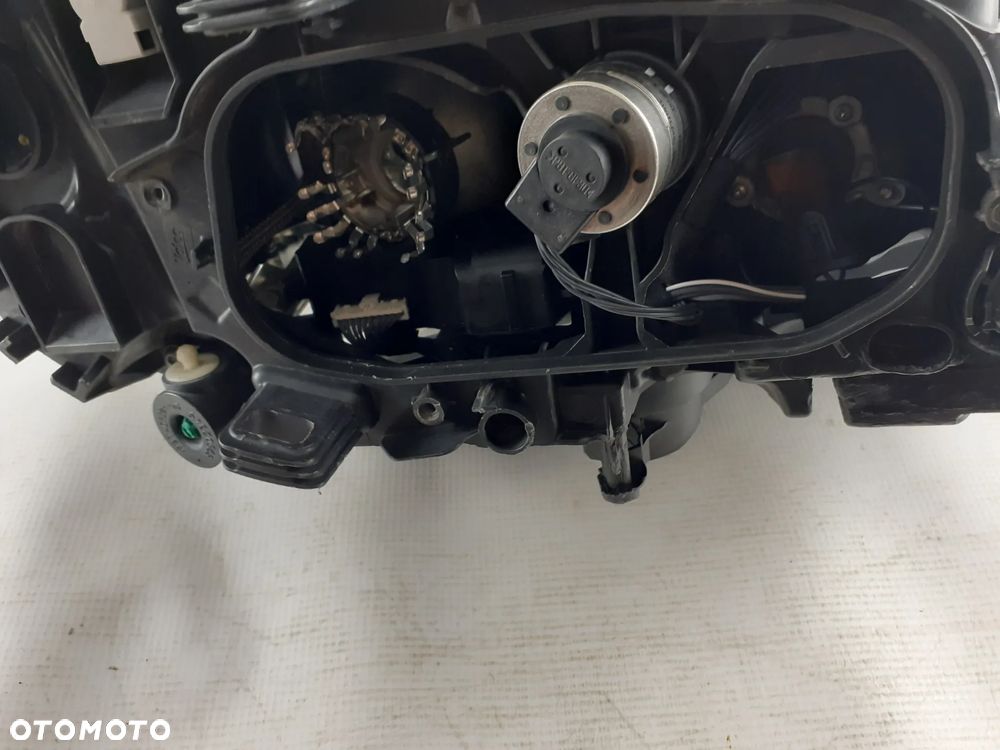 Lampa lewa Volvo S60 V60 bi-xenon skr. 2013-18 r. - 9