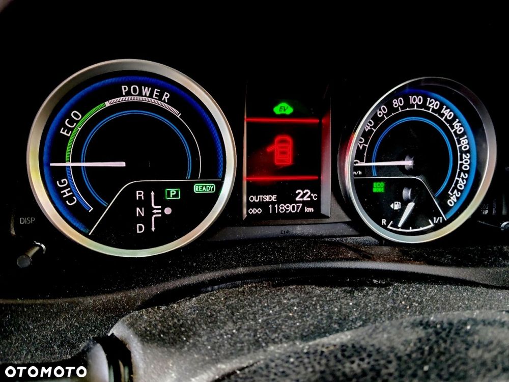 Toyota Auris - 11