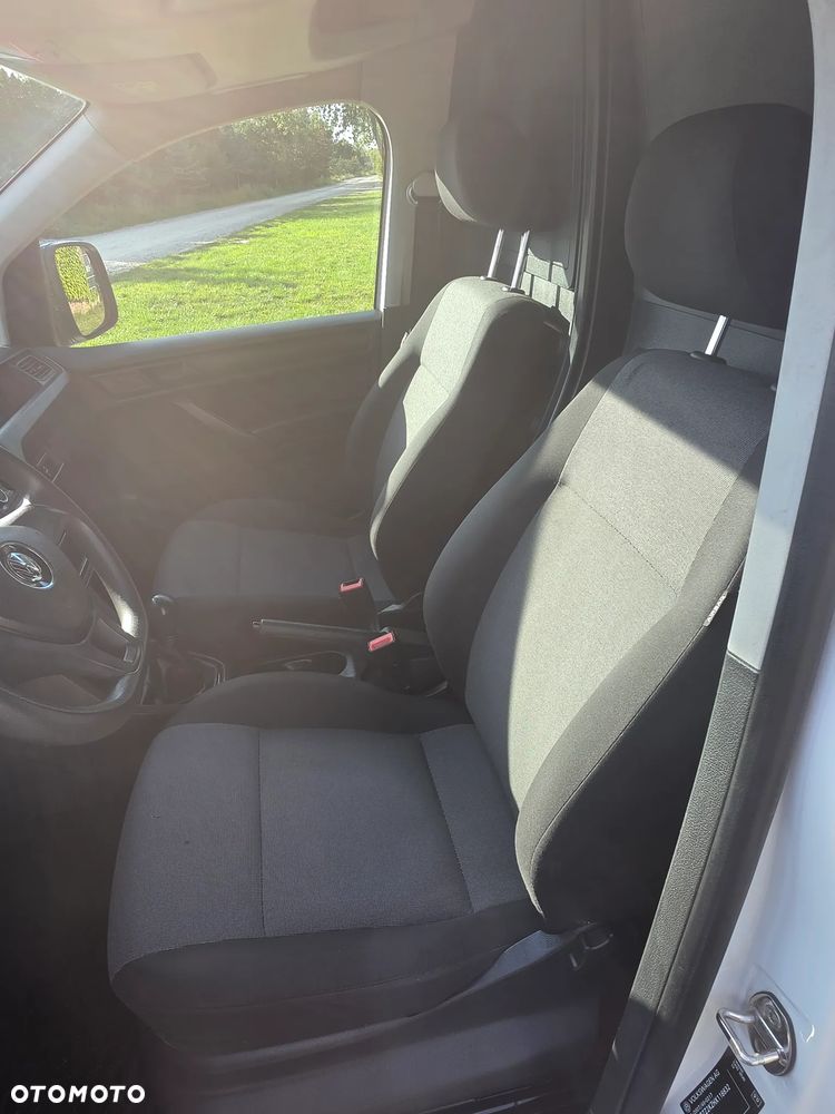 Volkswagen Caddy - 18