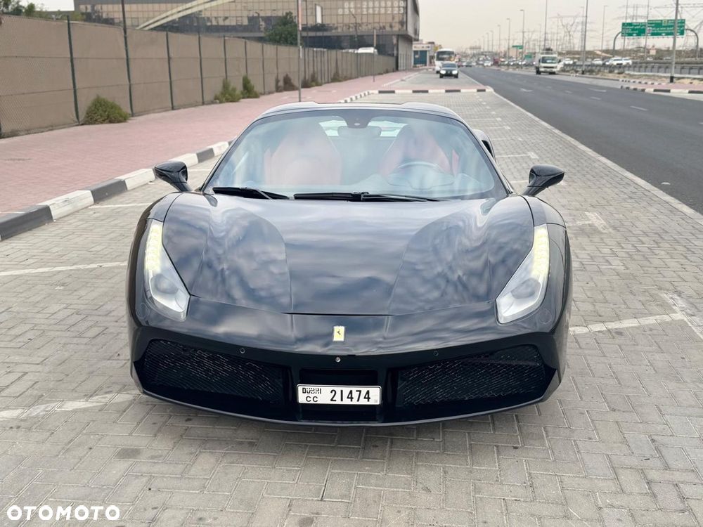 Ferrari 488 - 7