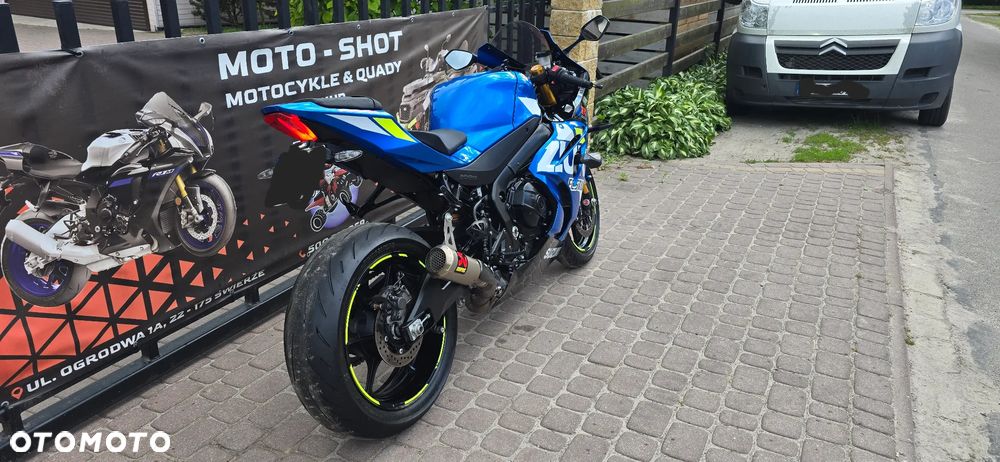 Suzuki GSX-R - 3