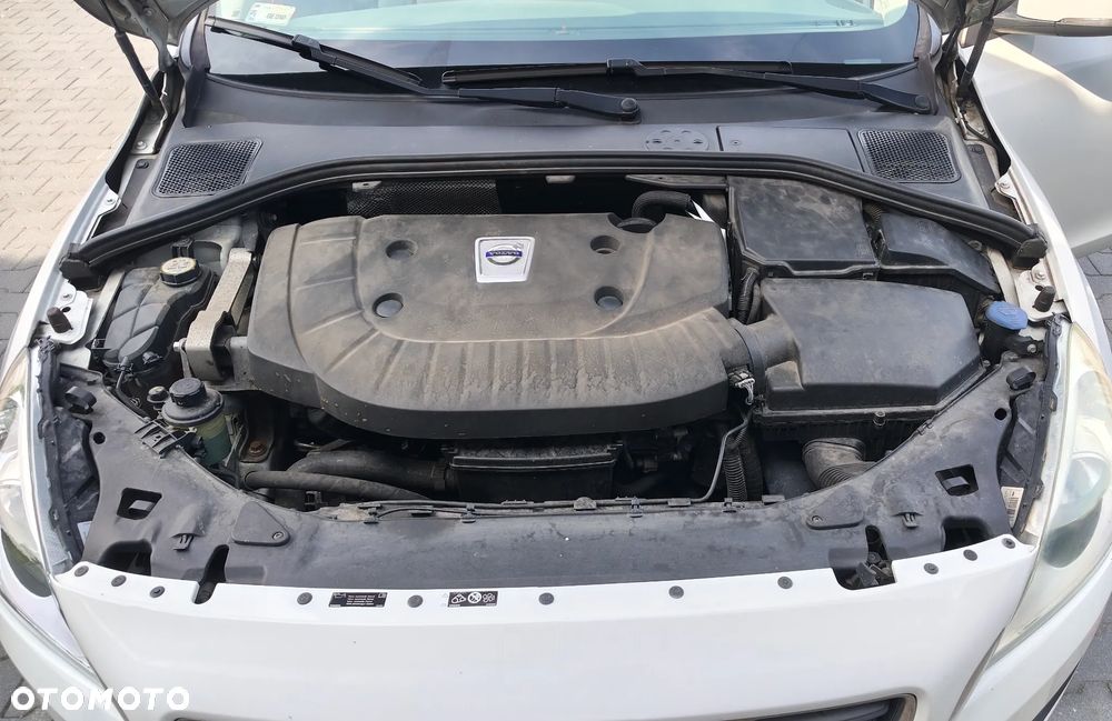 Volvo V60 - 15