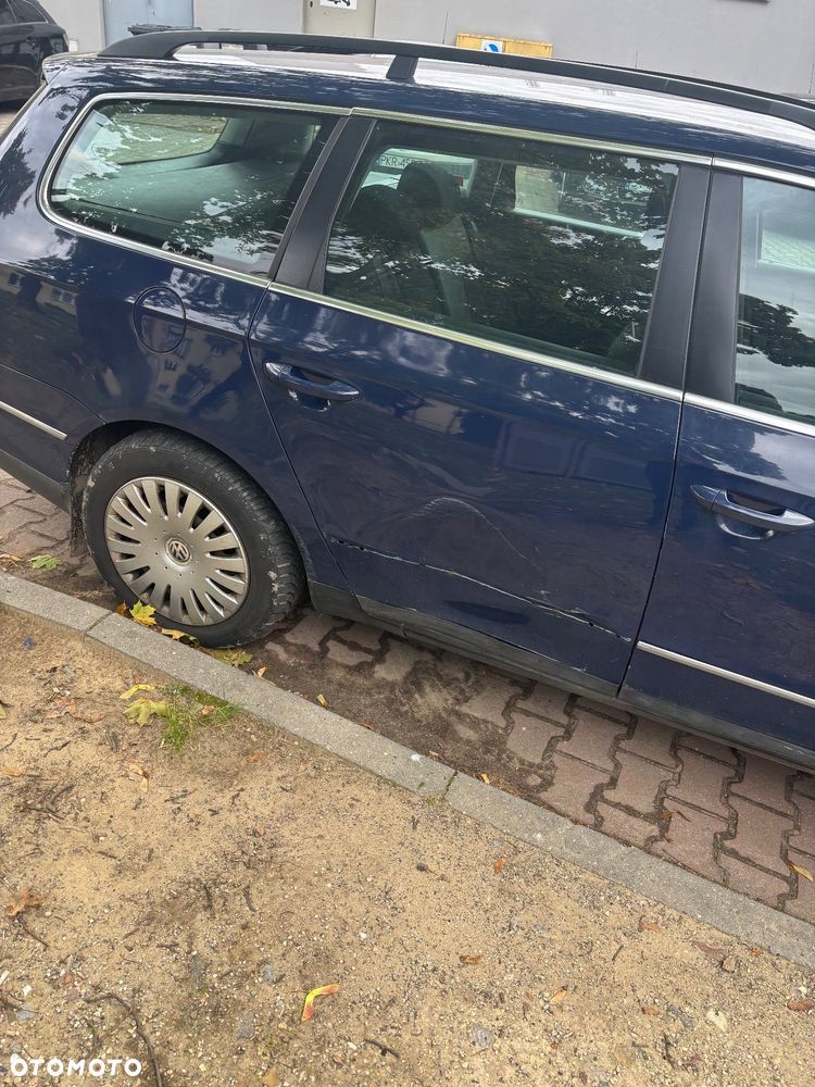 Volkswagen Passat 2.0 TDI Trendline - 3
