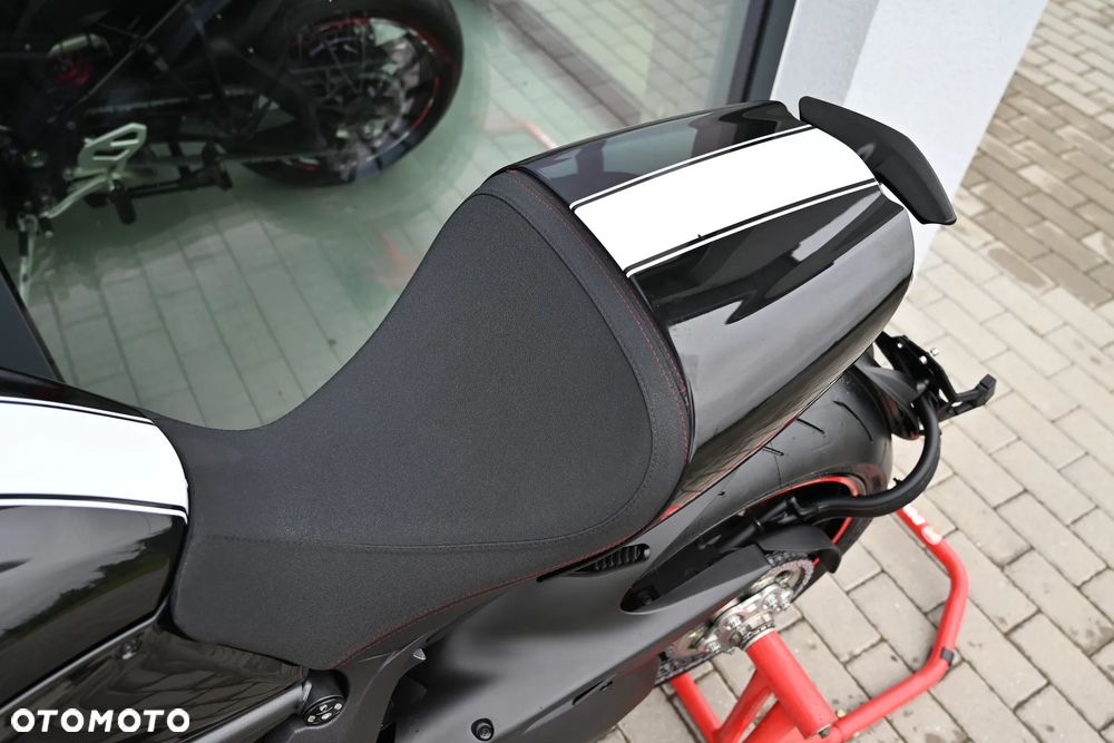 Ducati Diavel - 29