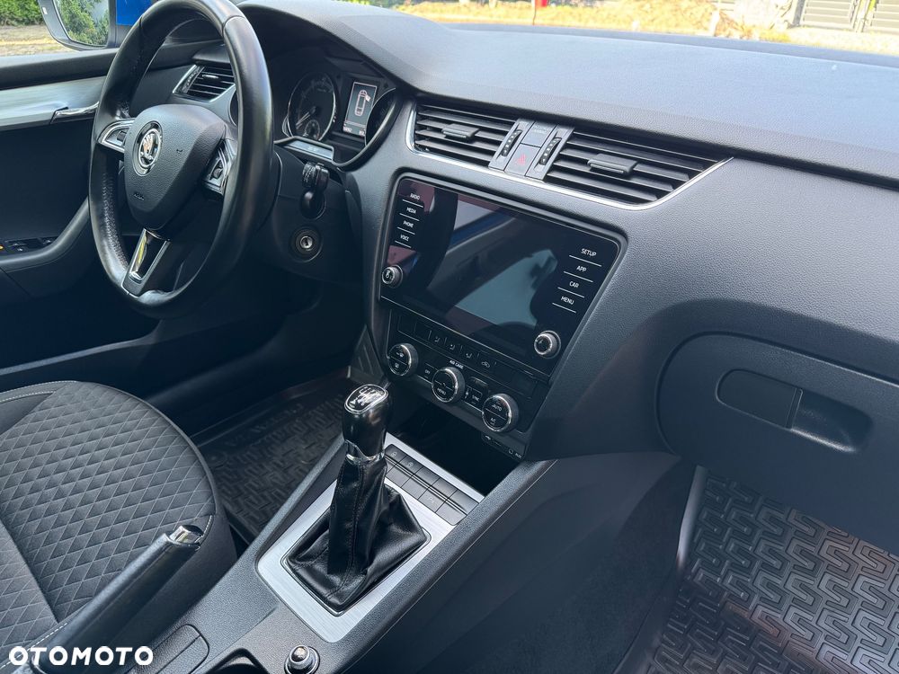 Skoda Octavia - 20