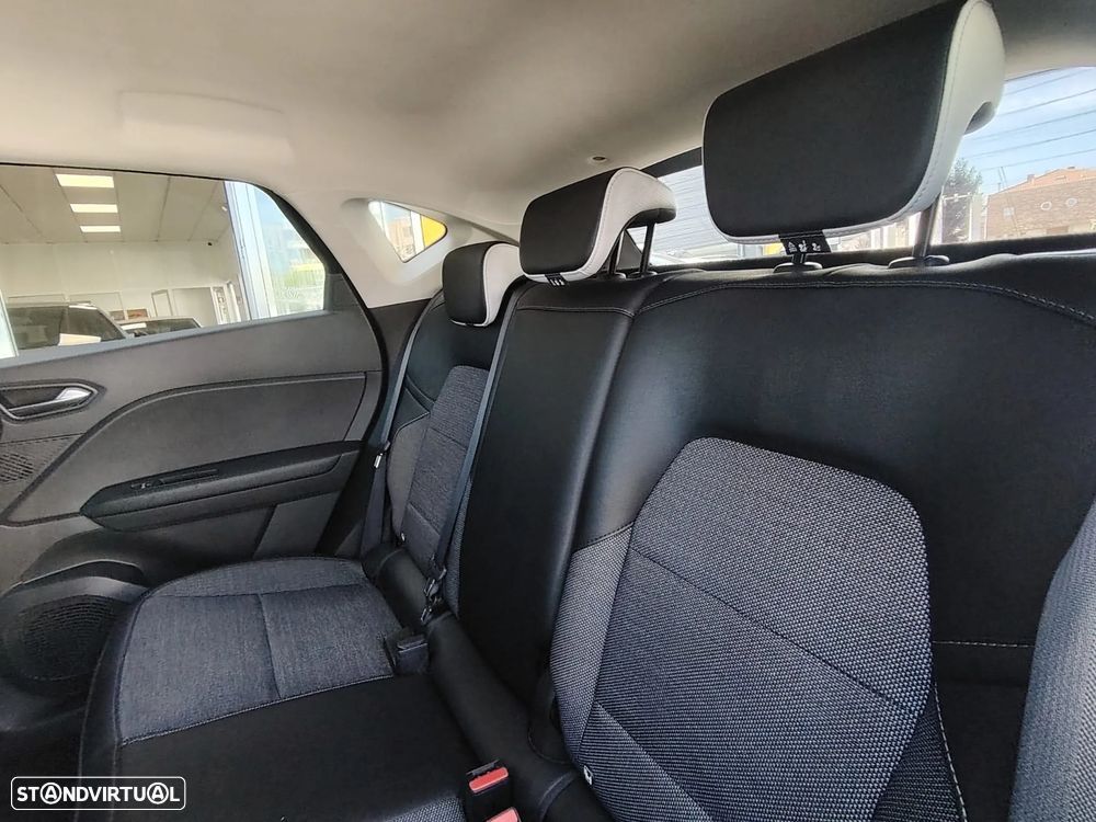 Renault Captur 1.0 TCe Techno - 23