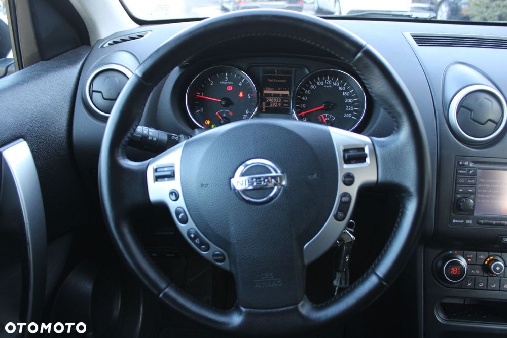 Nissan Qashqai - 28