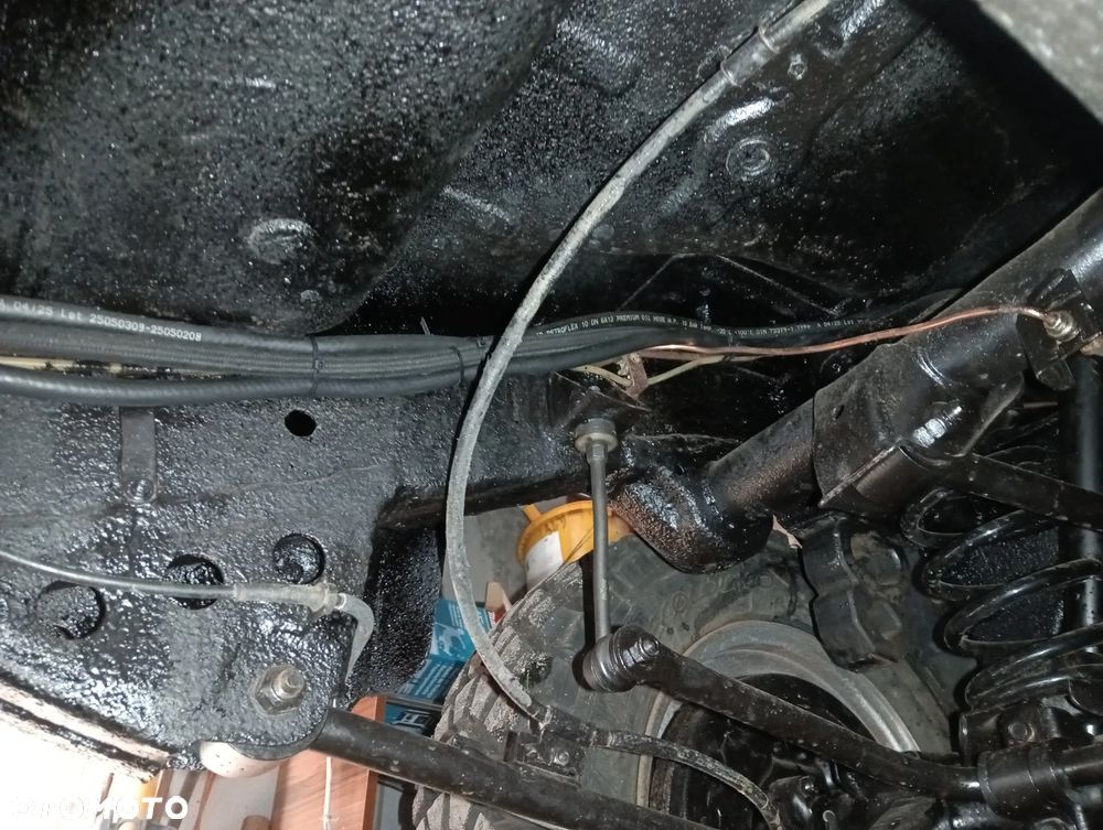Nissan Terrano 2.7 TDi Sport - 14