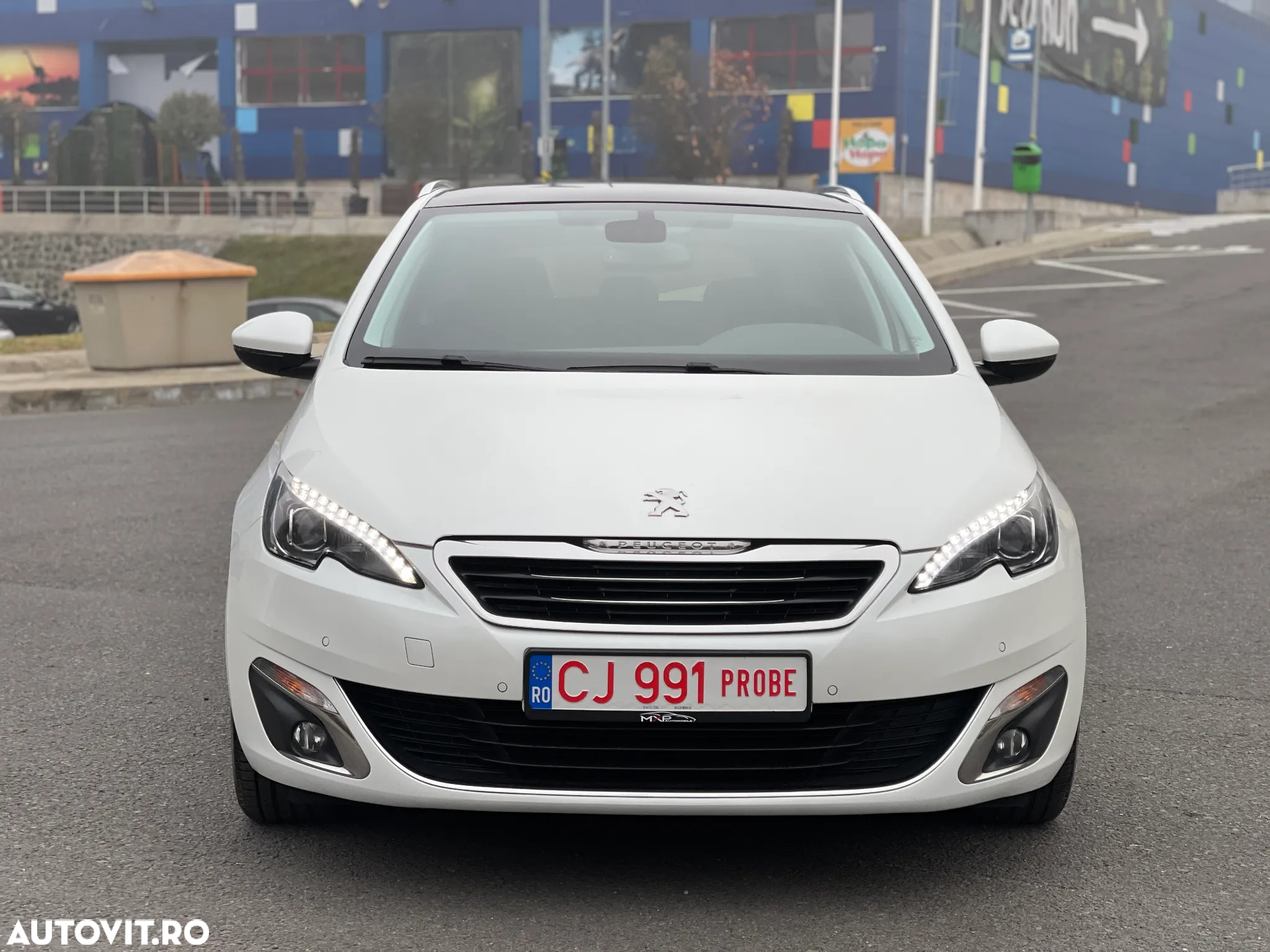 Peugeot 308 SW BlueHDi 120 Stop & Start Business-Line - 9