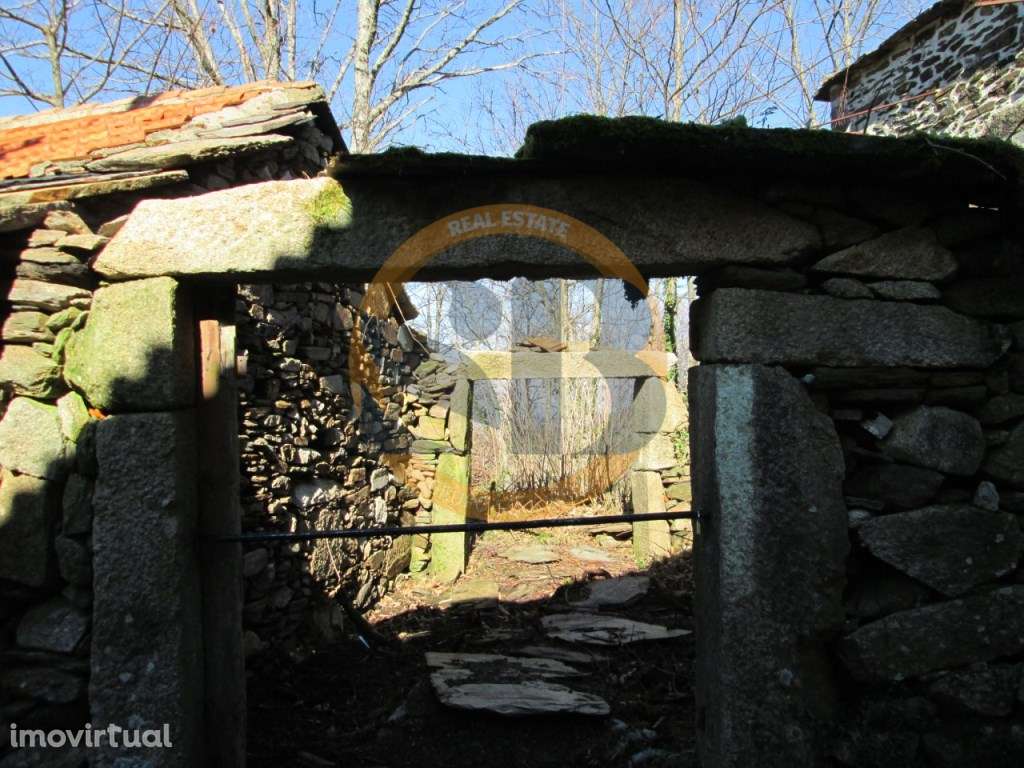 Moradias em Arouca - Grande imagem: 4/26