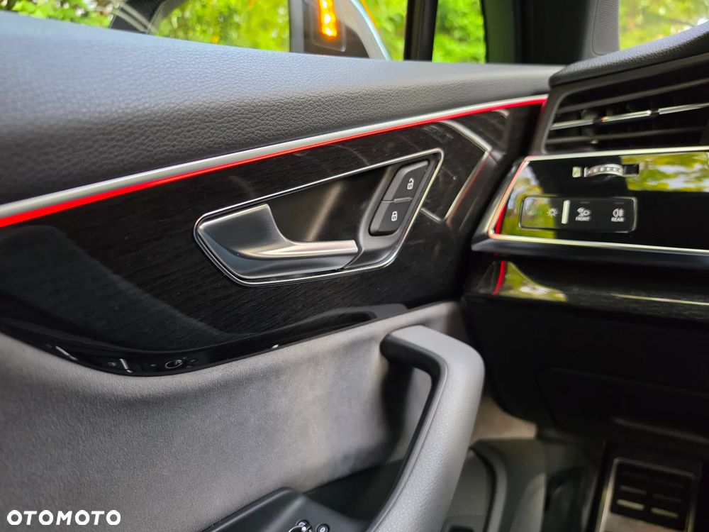 Audi Q7 55 TFSI mHEV Quattro S Line Tiptr - 21