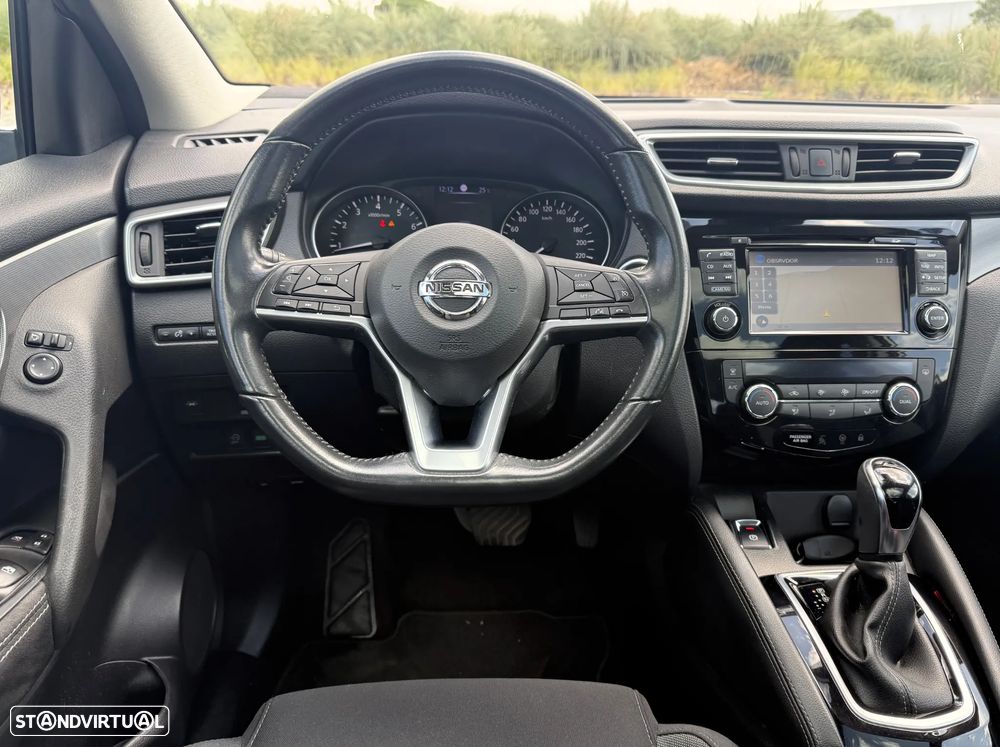 Nissan Qashqai 1.2 DIG-T N-Connecta 18 Xtronic - 30